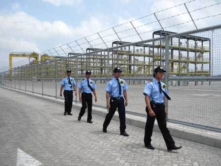 Bảo vệ công trình, xưởng sản xuất, nhà máy